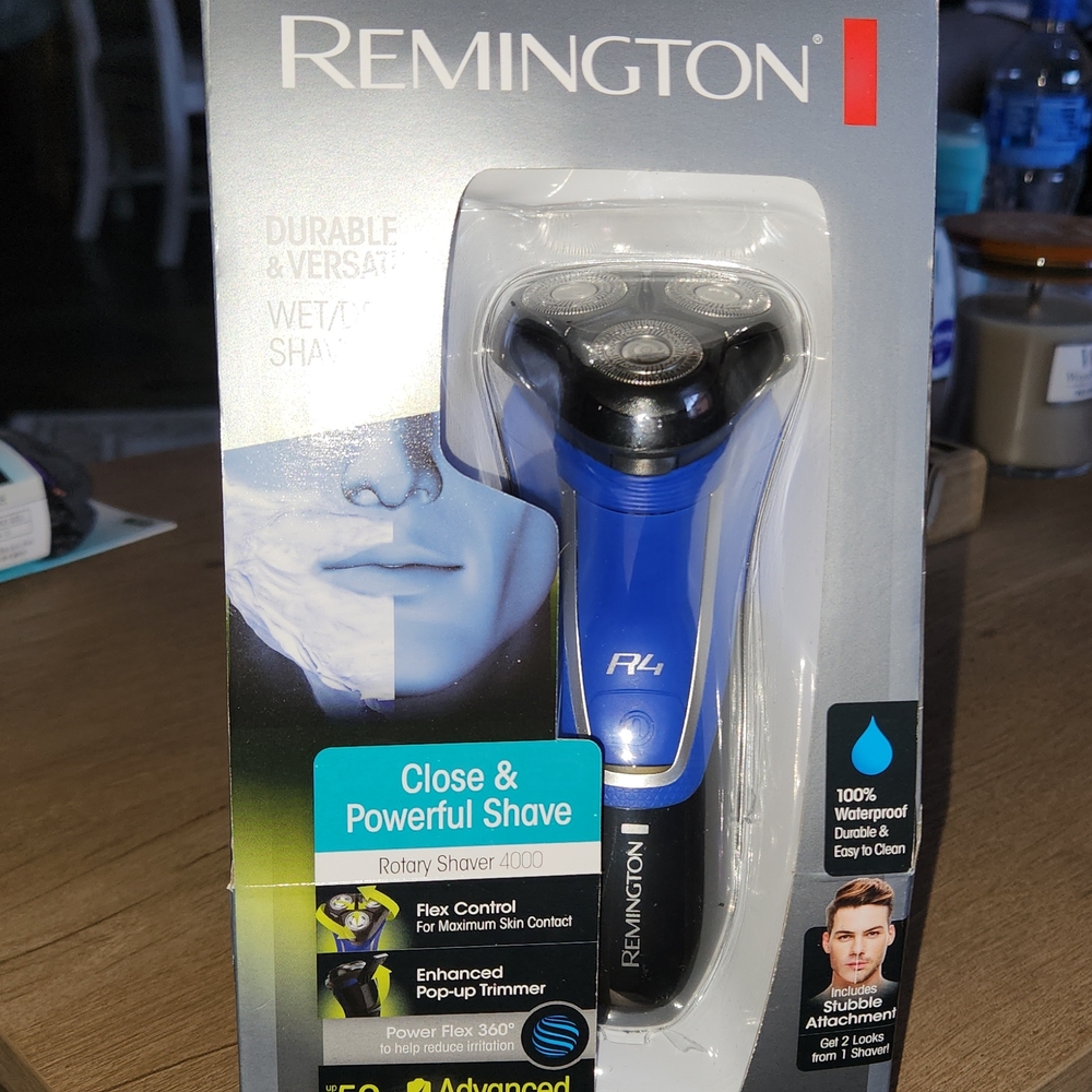 Cordless shaver
